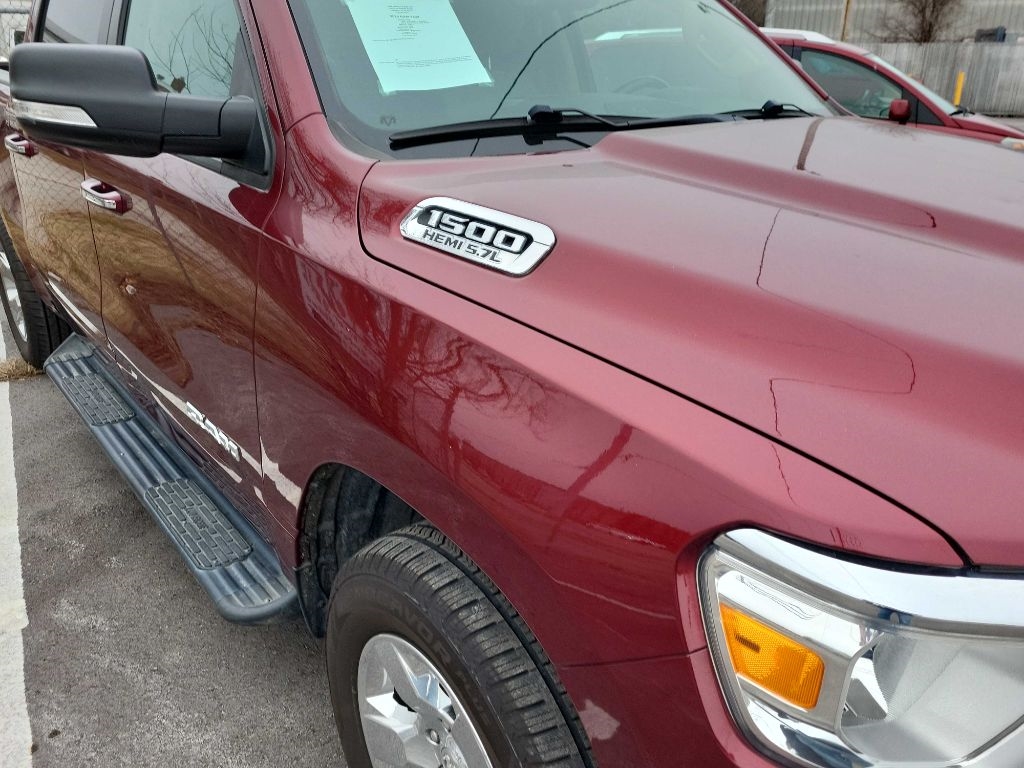 RAM 1500 Big Horn 4x4 Crew Cab 5'7" Box 2020