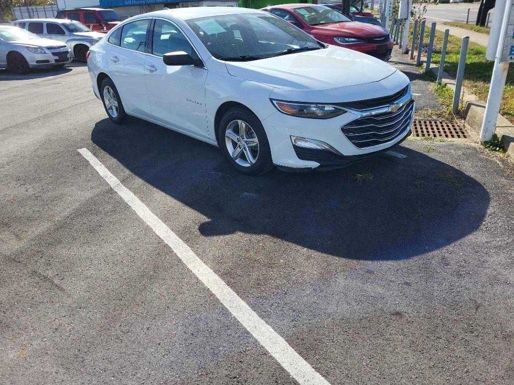 Chevrolet Malibu 4dr Sdn LS w/1FL 2021