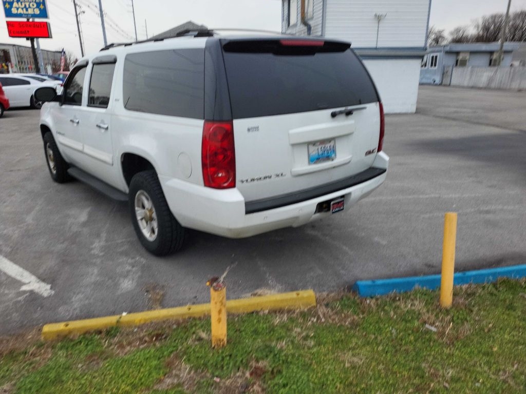 GMC Yukon XL 4WD 4dr 1500 SLT 2007