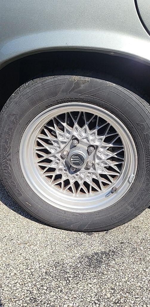 Mercury Grand Marquis 4dr Sdn GS 2001