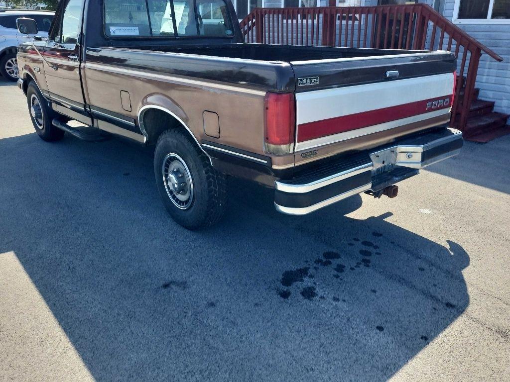 Ford F-250 HD Styleside 133" WB 1991