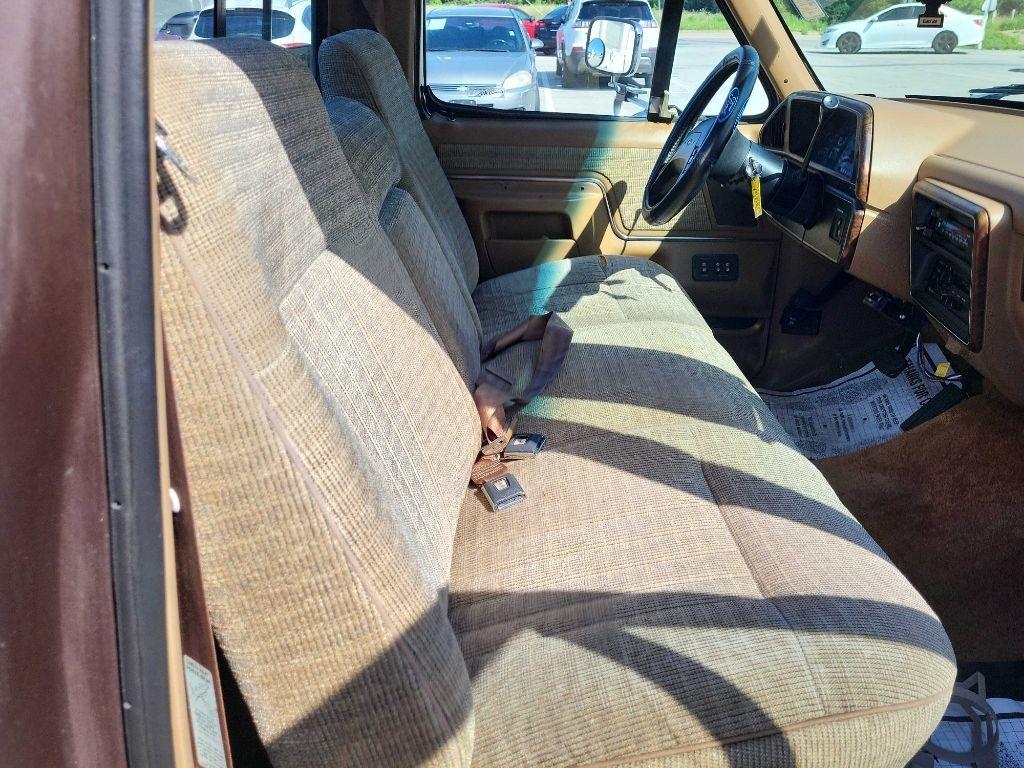 Ford F-250 HD Styleside 133" WB 1991