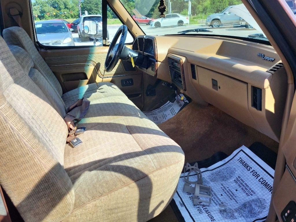 Ford F-250 HD Styleside 133" WB 1991