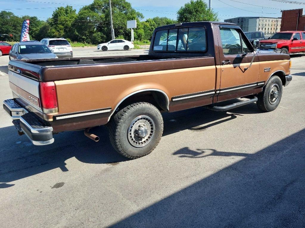 Ford F-250 HD Styleside 133" WB 1991