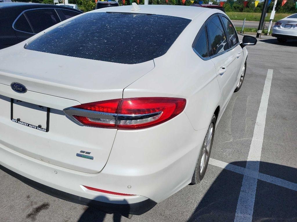 Ford Fusion SE FWD 2020