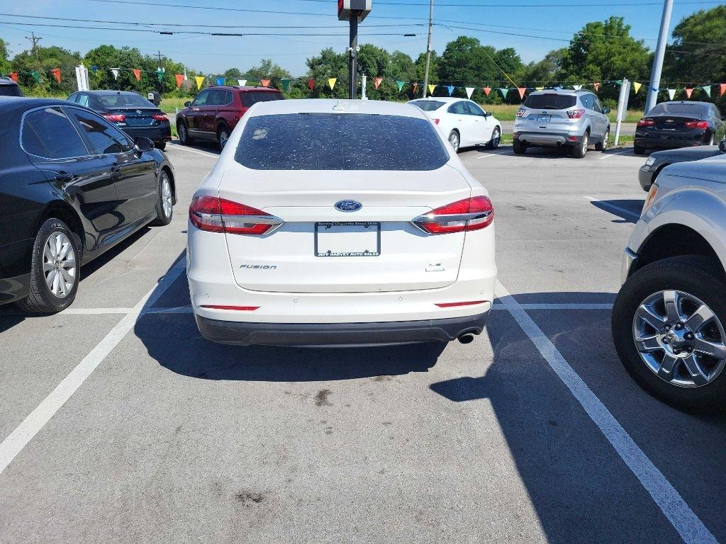 Ford Fusion SE FWD 2020