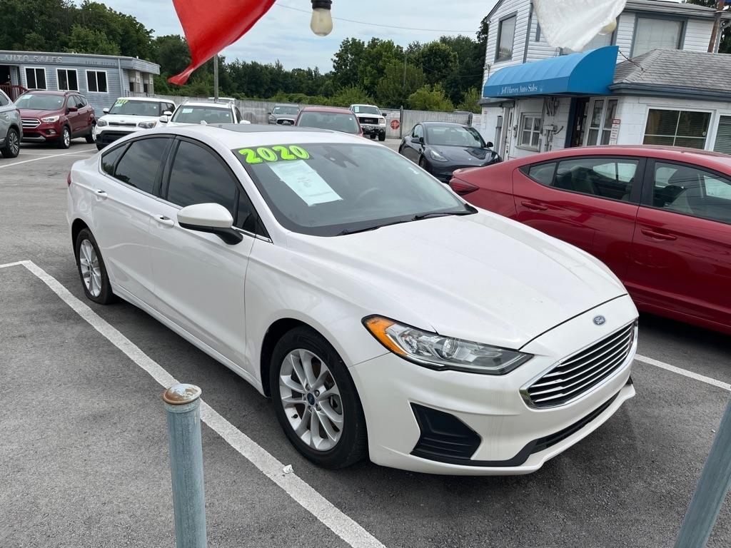 Ford Fusion SE FWD 2020