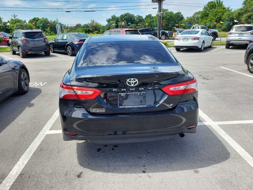 Toyota Camry XLE Auto (Natl) 2018