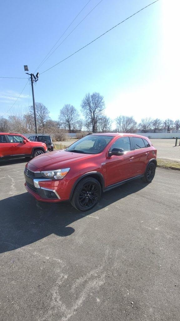 Mitsubishi Outlander Sport ES 2.0 CVT 2017
