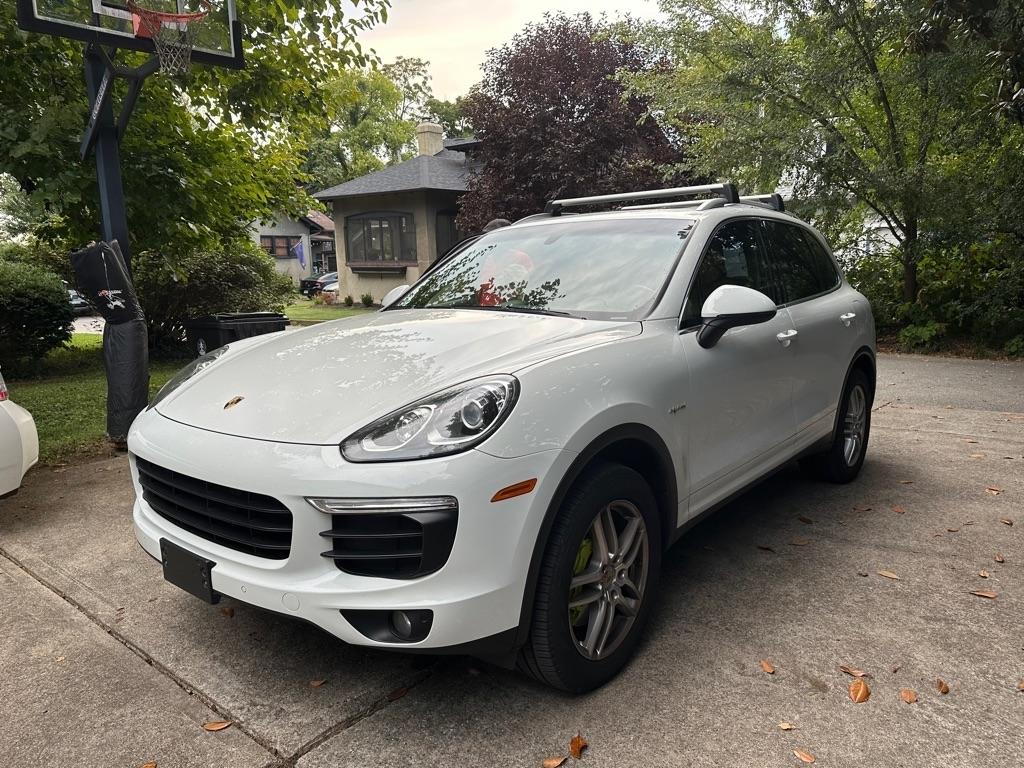 Porsche Cayenne AWD 4dr S E-Hybrid 2016