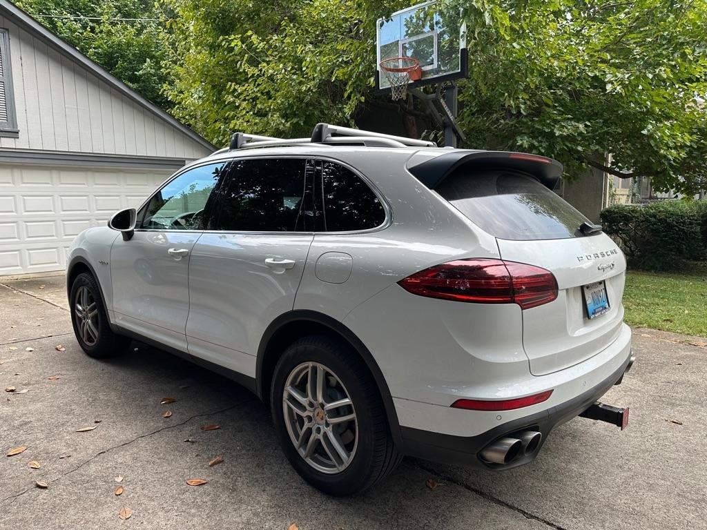 Porsche Cayenne AWD 4dr S E-Hybrid 2016