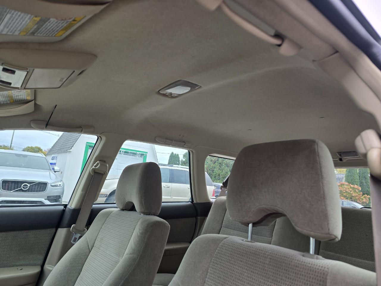 Subaru Outback Wagon w/ All-weather Package 2003