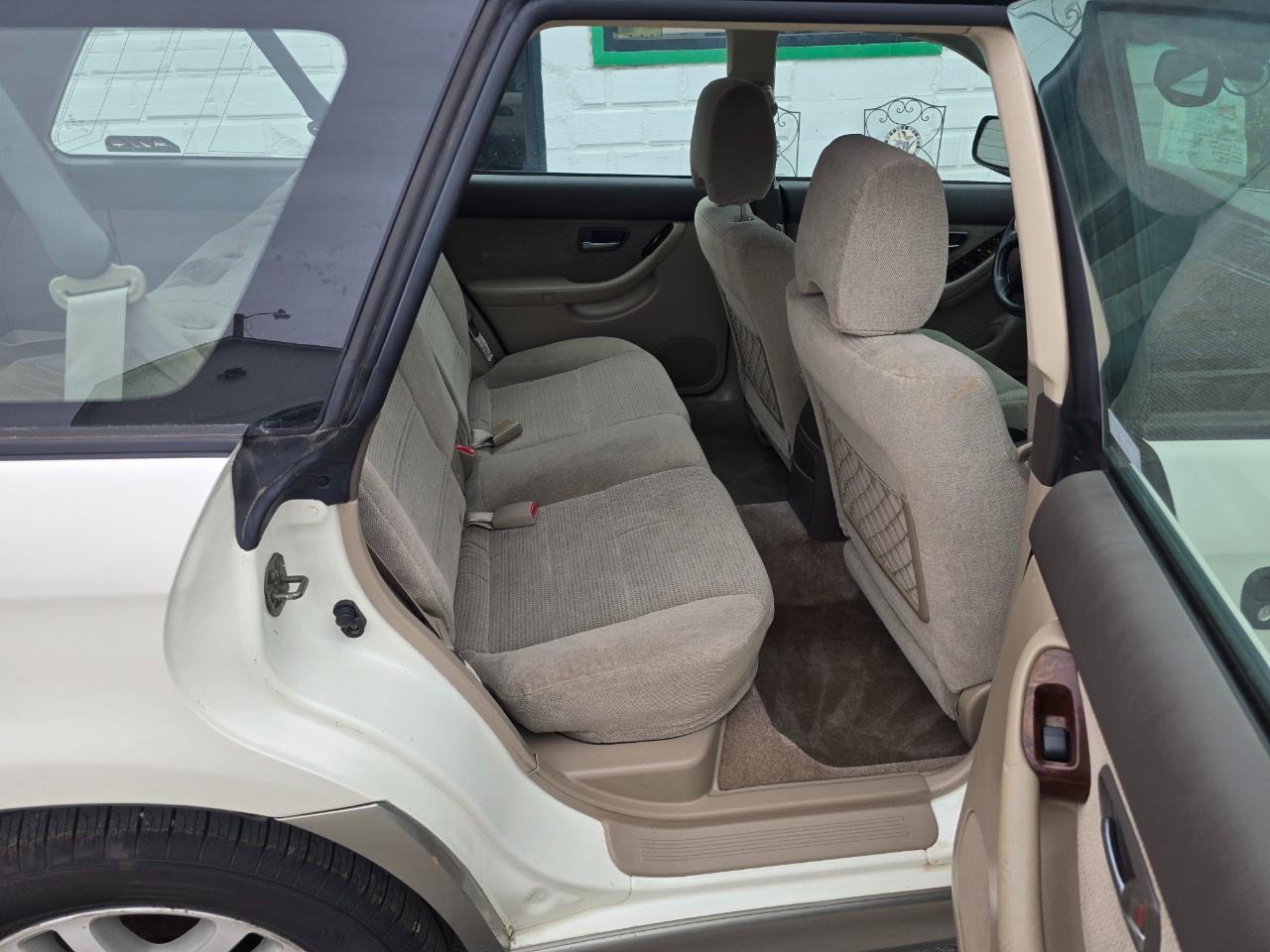 Subaru Outback Wagon w/ All-weather Package 2003