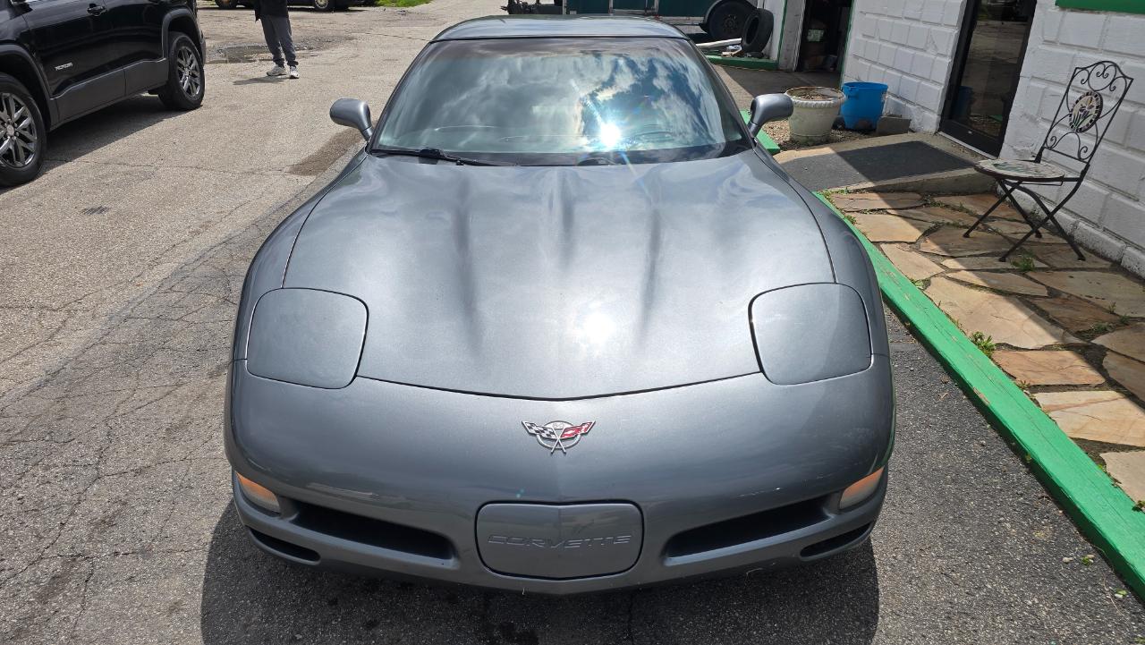Chevrolet Corvette Coupe 2003