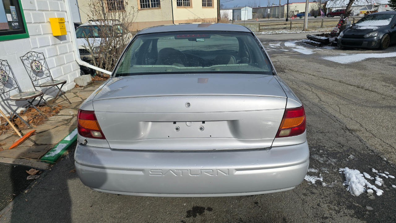 Saturn SL Base 2001