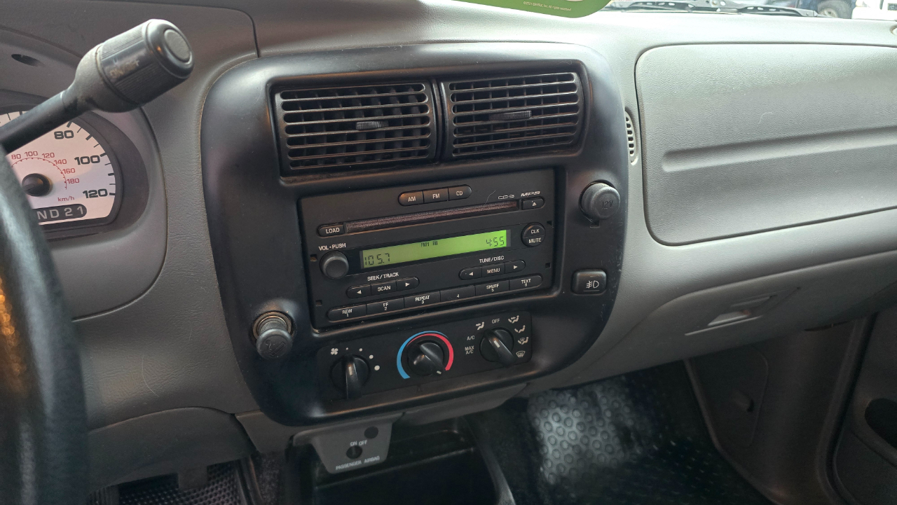 Ford Ranger XLT SuperCab 4-Door 2WD 2005