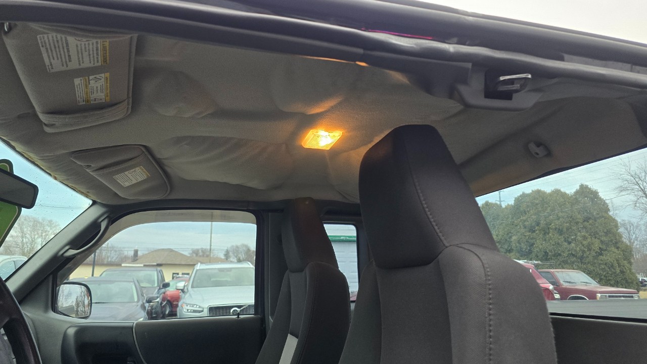 Ford Ranger XLT SuperCab 4-Door 2WD 2005