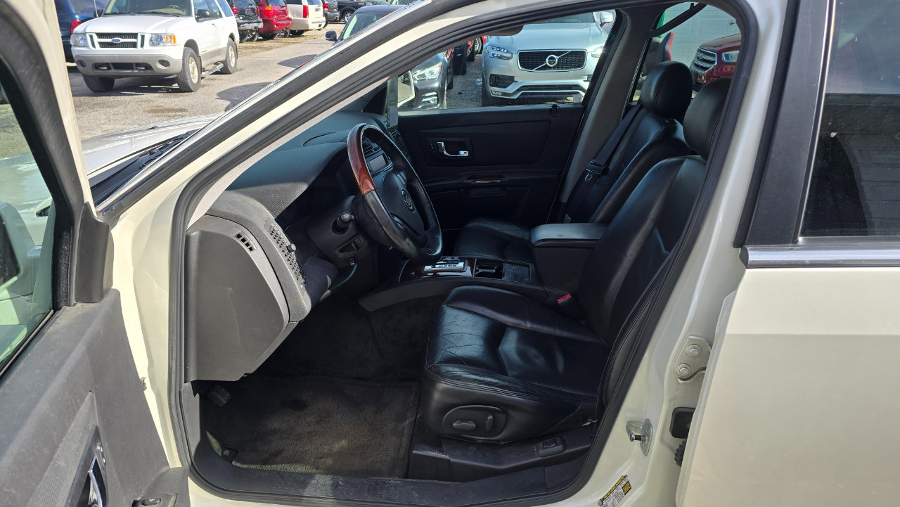 Cadillac SRX V8 2004