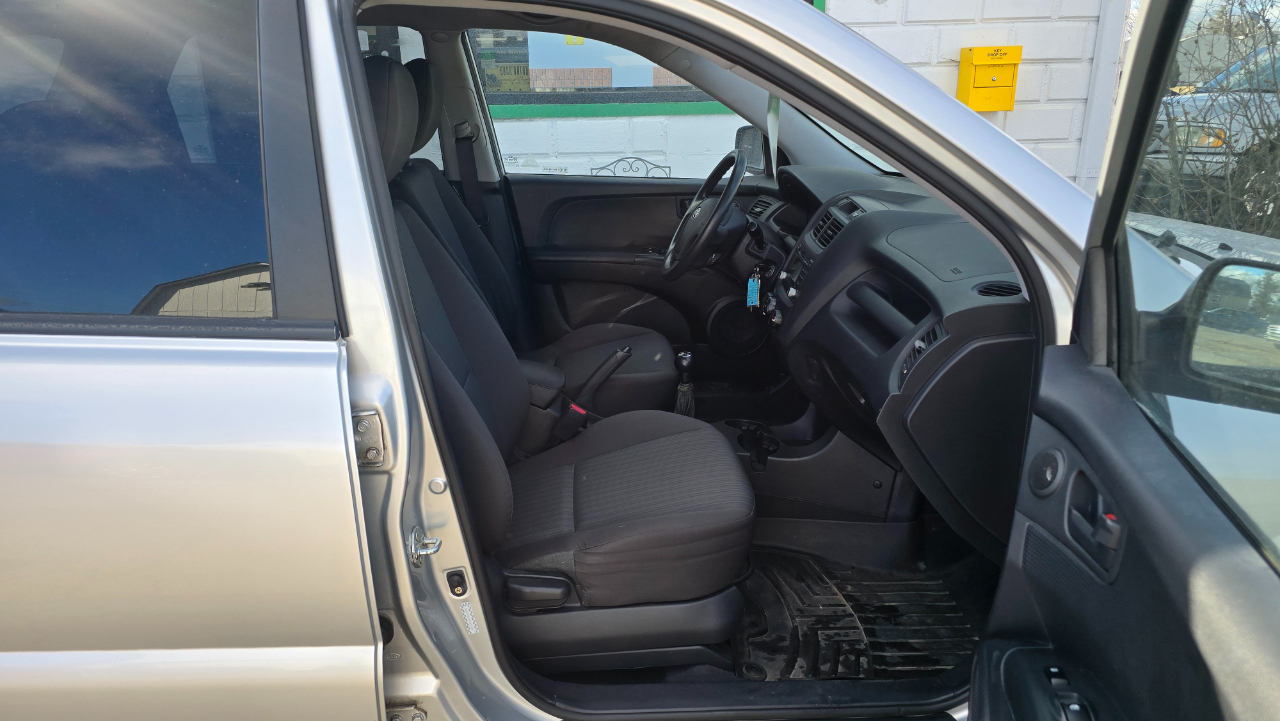 Kia Sportage LX I4 2WD 2009