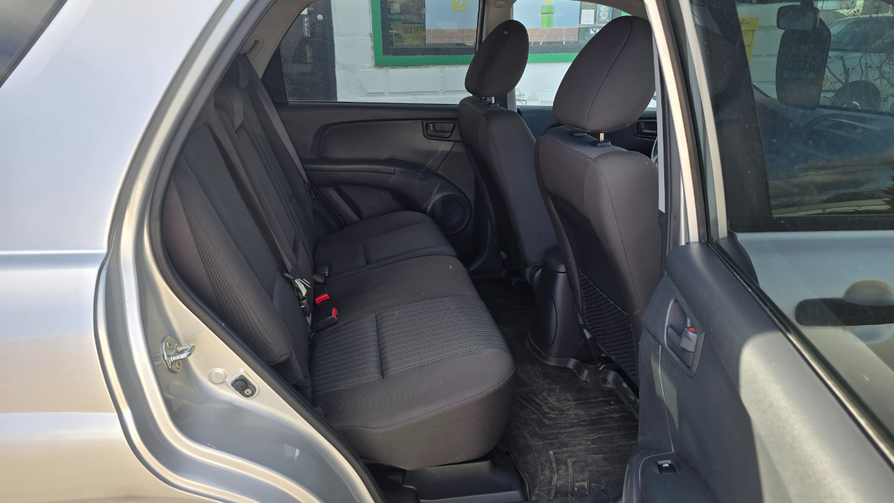 Kia Sportage LX I4 2WD 2009