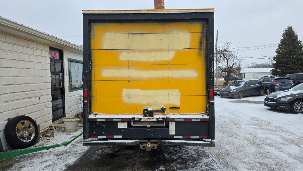 GMC Savana G3500 177 in. 2018