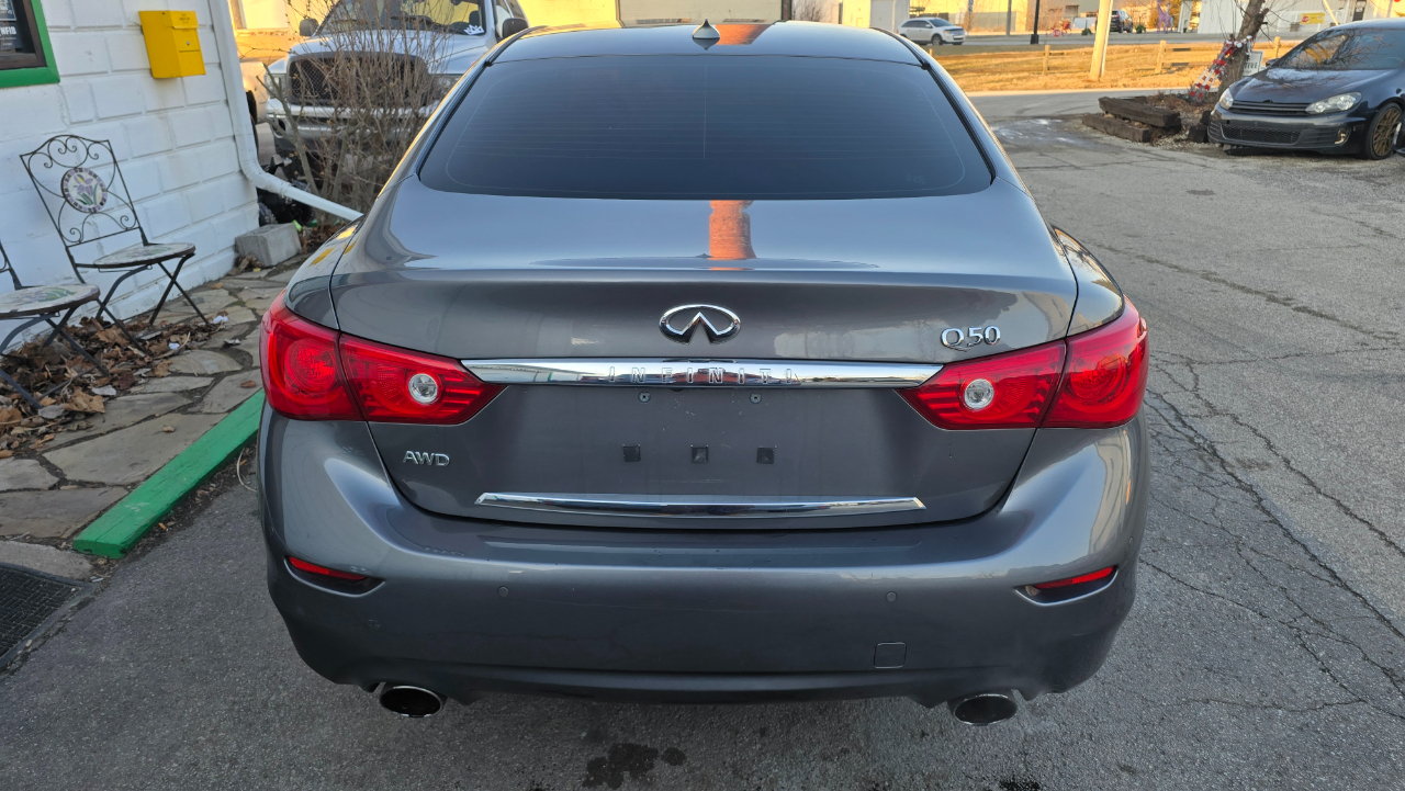 Infiniti Q50 Base AWD 2015
