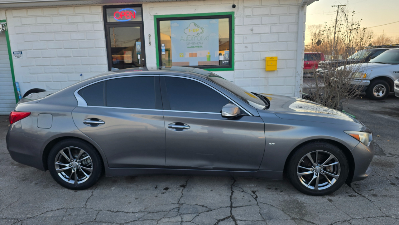 Infiniti Q50 Base AWD 2015