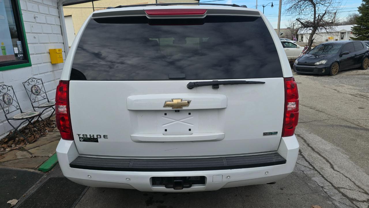 Chevrolet Tahoe Z71 4D SUV 4WD 2011