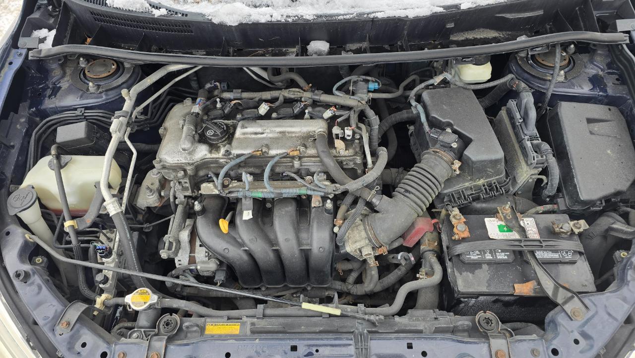 Toyota Matrix Base 4-Speed AT 2009
