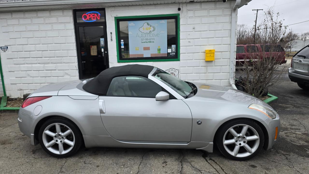 Nissan 350Z Touring Roadster 2005