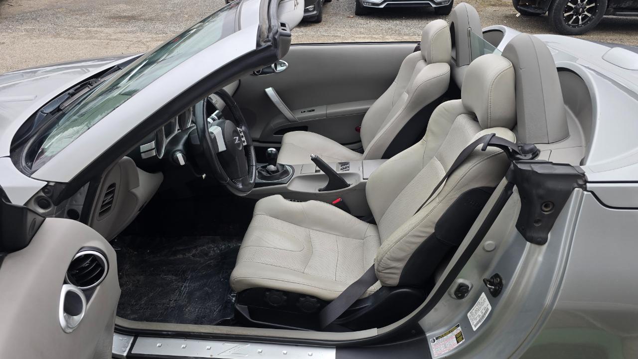 Nissan 350Z Touring Roadster 2005