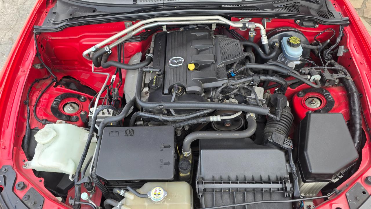 Mazda MX-5 Miata Sport 2010