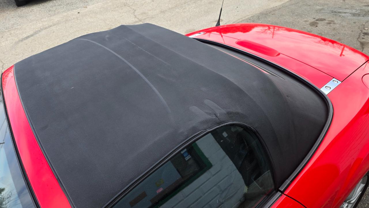 Mazda MX-5 Miata Sport 2010