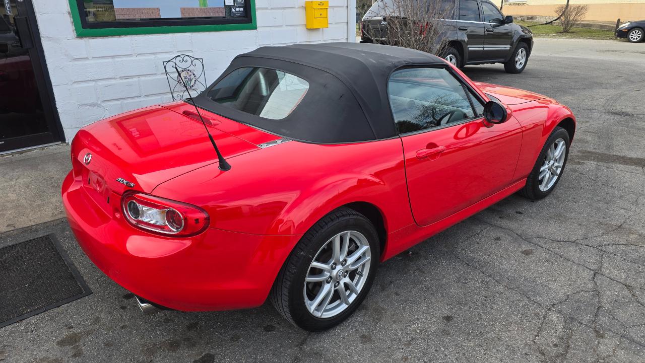 Mazda MX-5 Miata Sport 2010