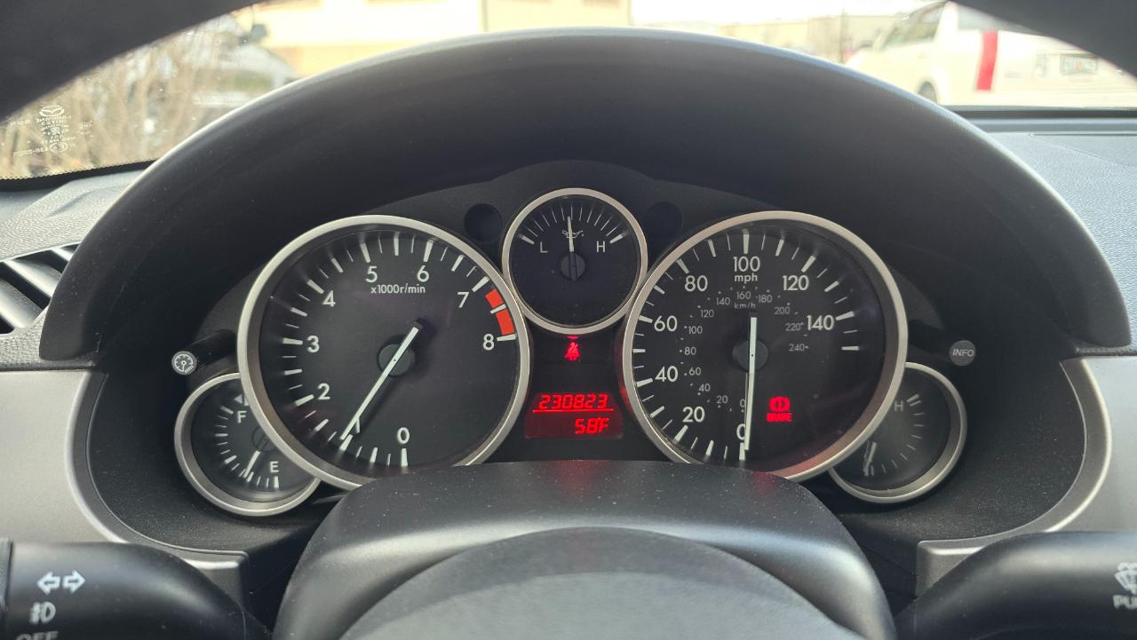 Mazda MX-5 Miata Sport 2010