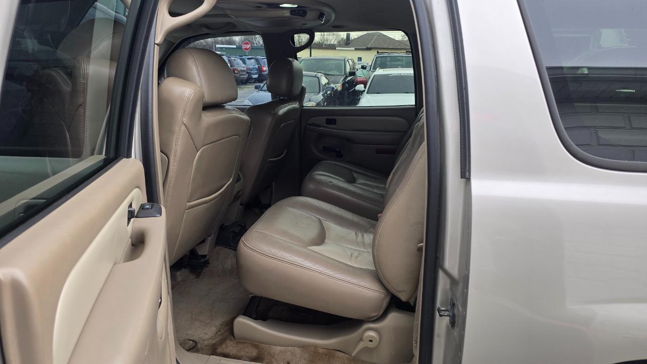 GMC Yukon Denali XL AWD 2004