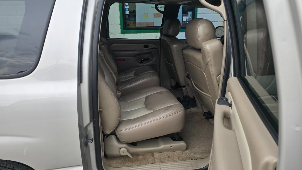 GMC Yukon Denali XL AWD 2004