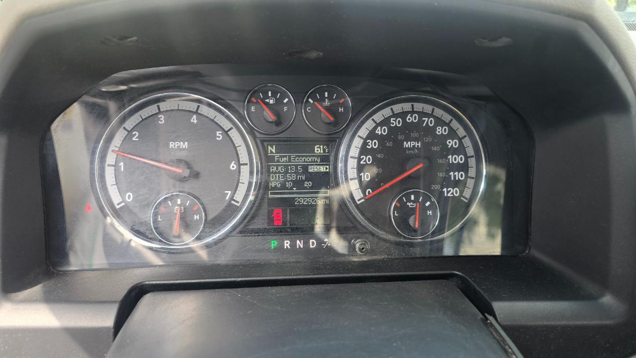 RAM 1500 SLT LWB 2WD 2012