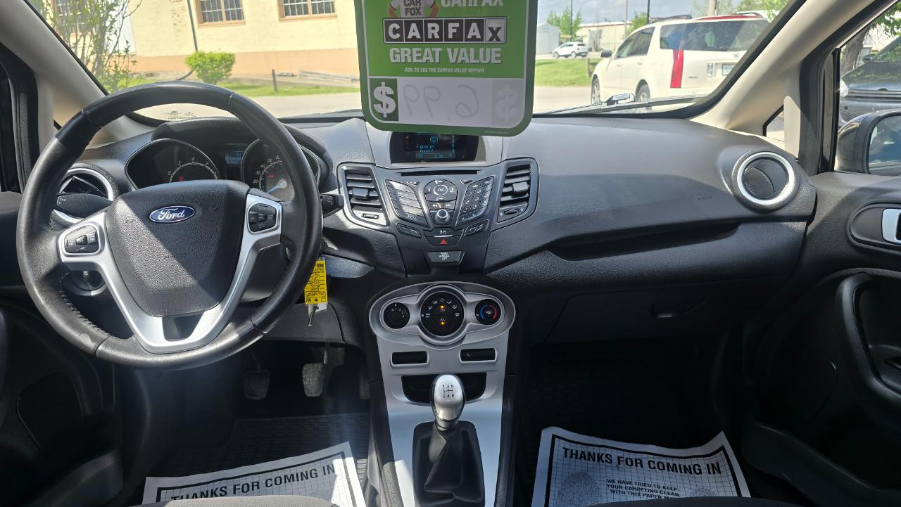 Ford Fiesta SE Sedan 2016