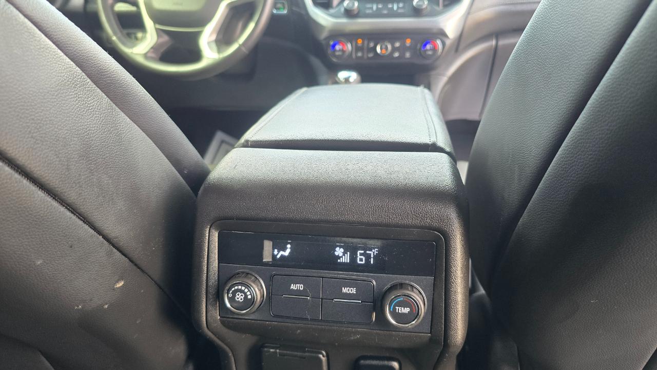 GMC Acadia SLT-1 FWD 2017