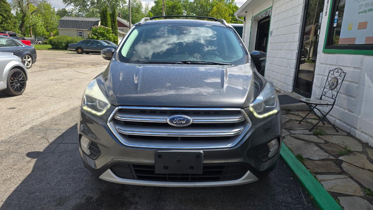 Ford Escape Titanium 4WD 2017