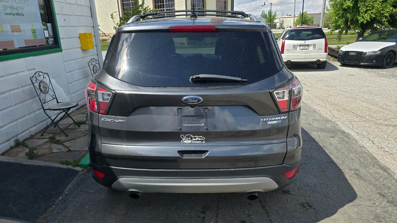 Ford Escape Titanium 4WD 2017