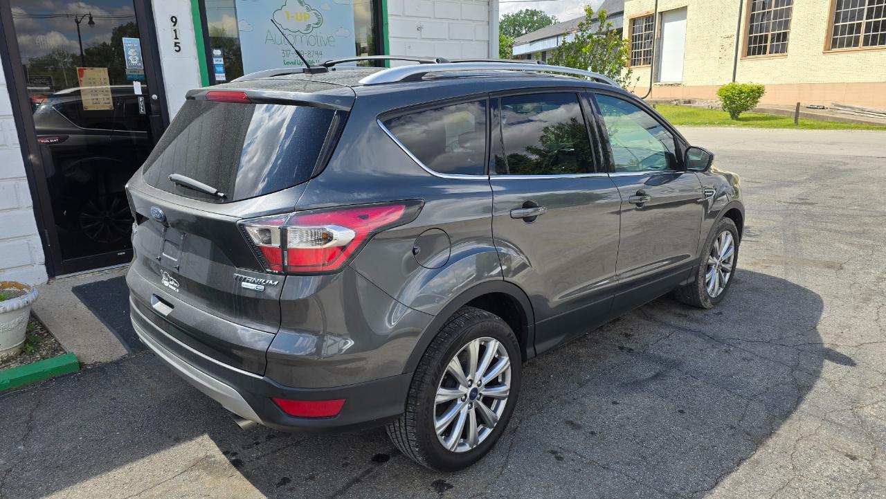 Ford Escape Titanium 4WD 2017