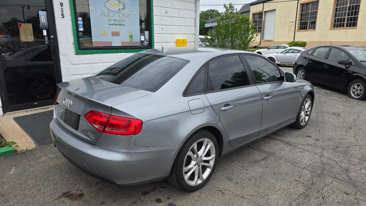 Audi A4 2.0T Sedan quattro Manual 2010