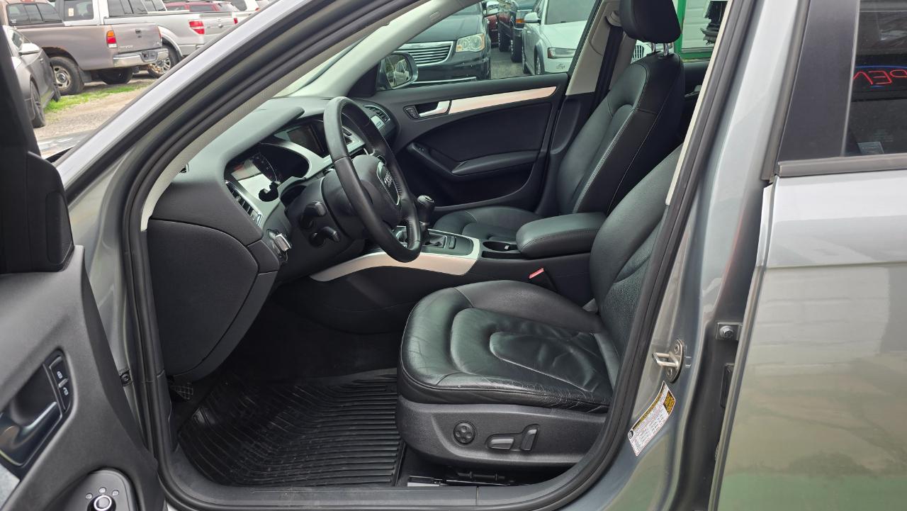 Audi A4 2.0T Sedan quattro Manual 2010