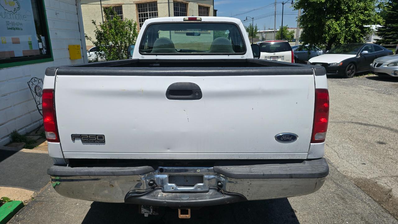 Ford F-250 SD XL 2WD 2004