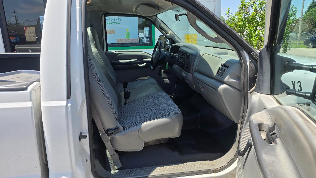 Ford F-250 SD XL 2WD 2004