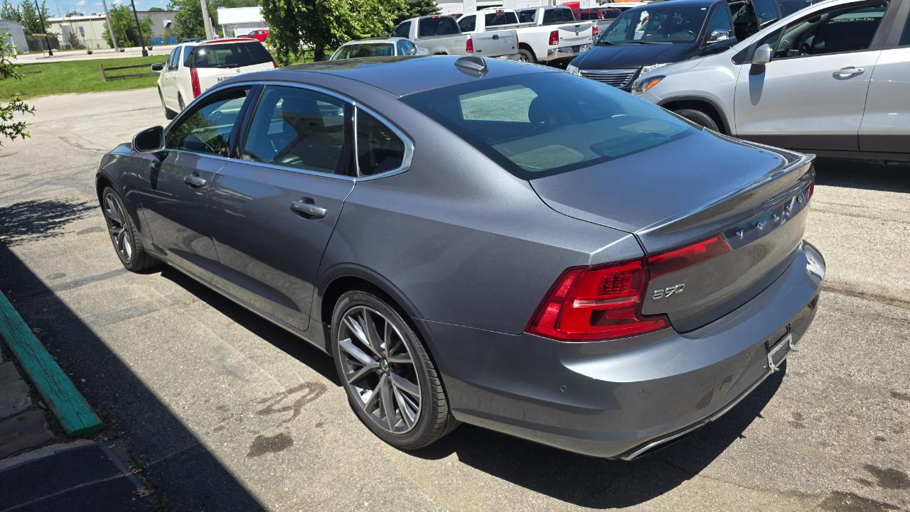 Volvo S90 T6 Momentum AWD 2018
