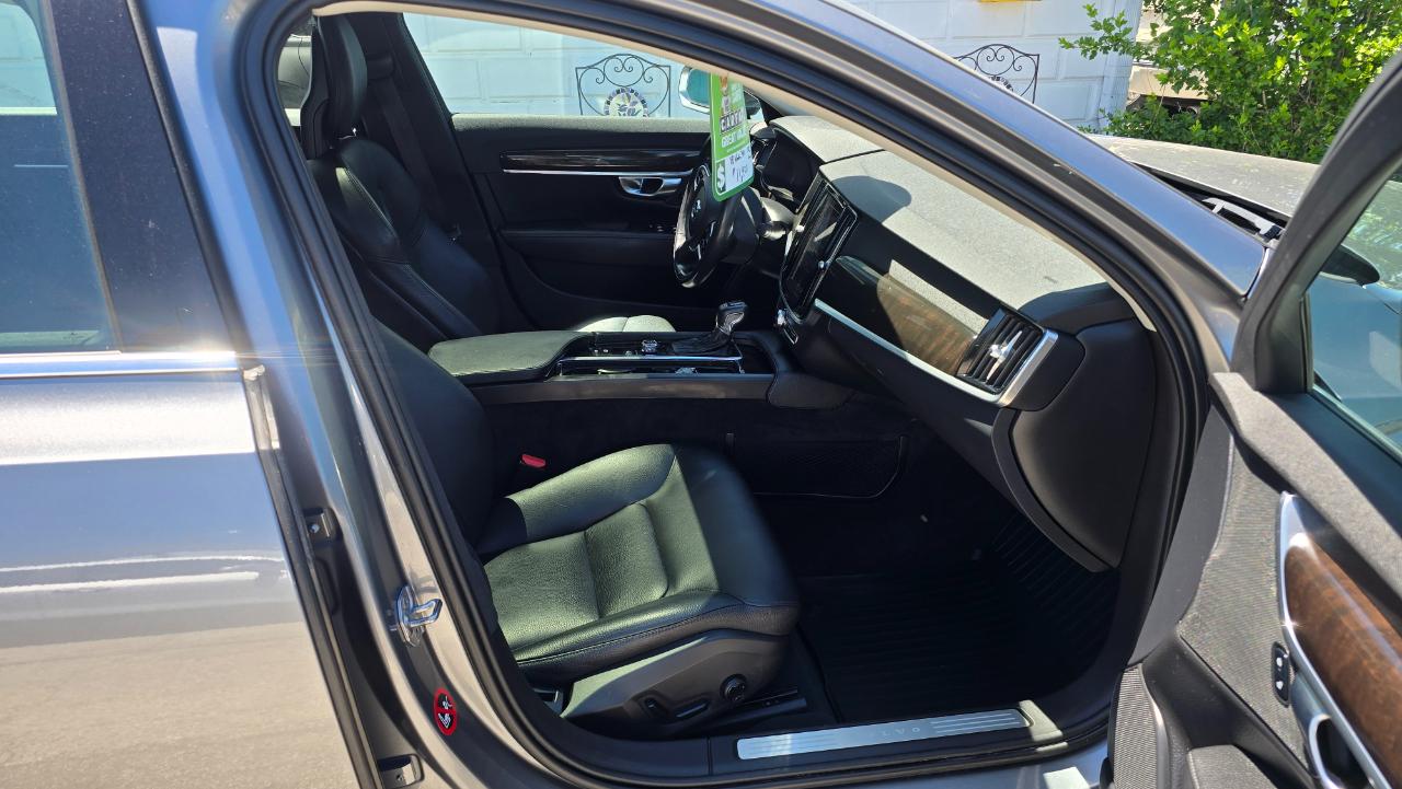 Volvo S90 T6 Momentum AWD 2018
