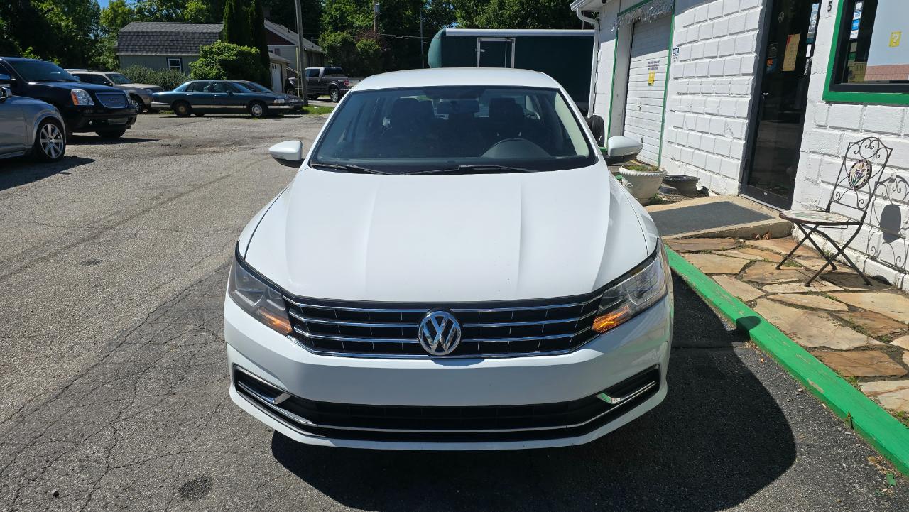 Volkswagen Passat S 2018